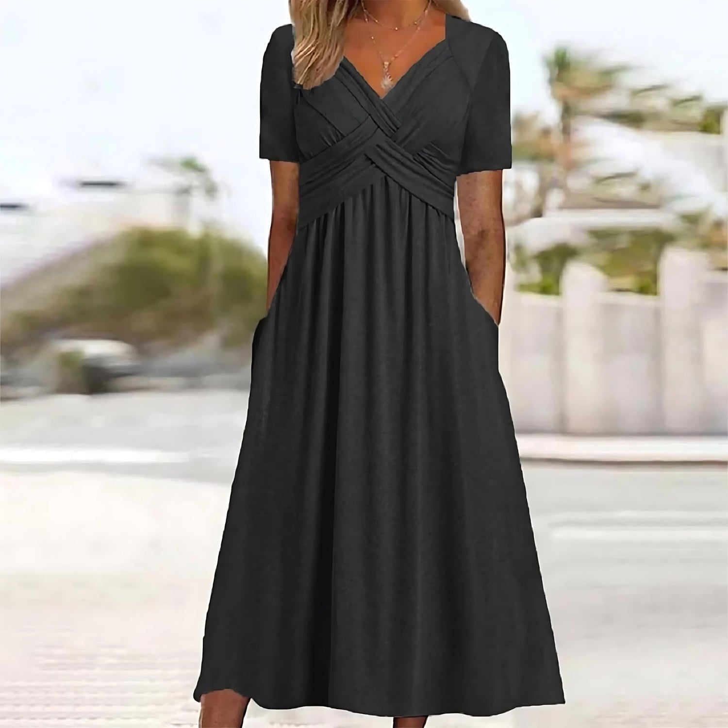 Langes Sommerabendkleid für Damen