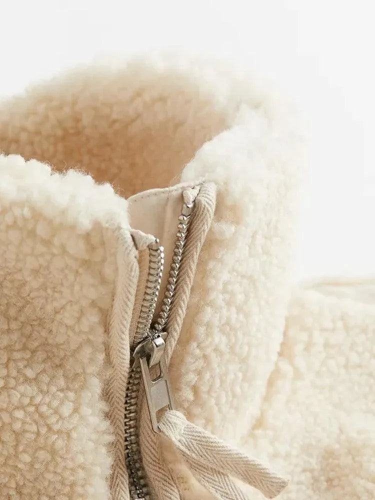 Warmer Teddy Wintermantel Elegant und Kuschelig für den Winter
