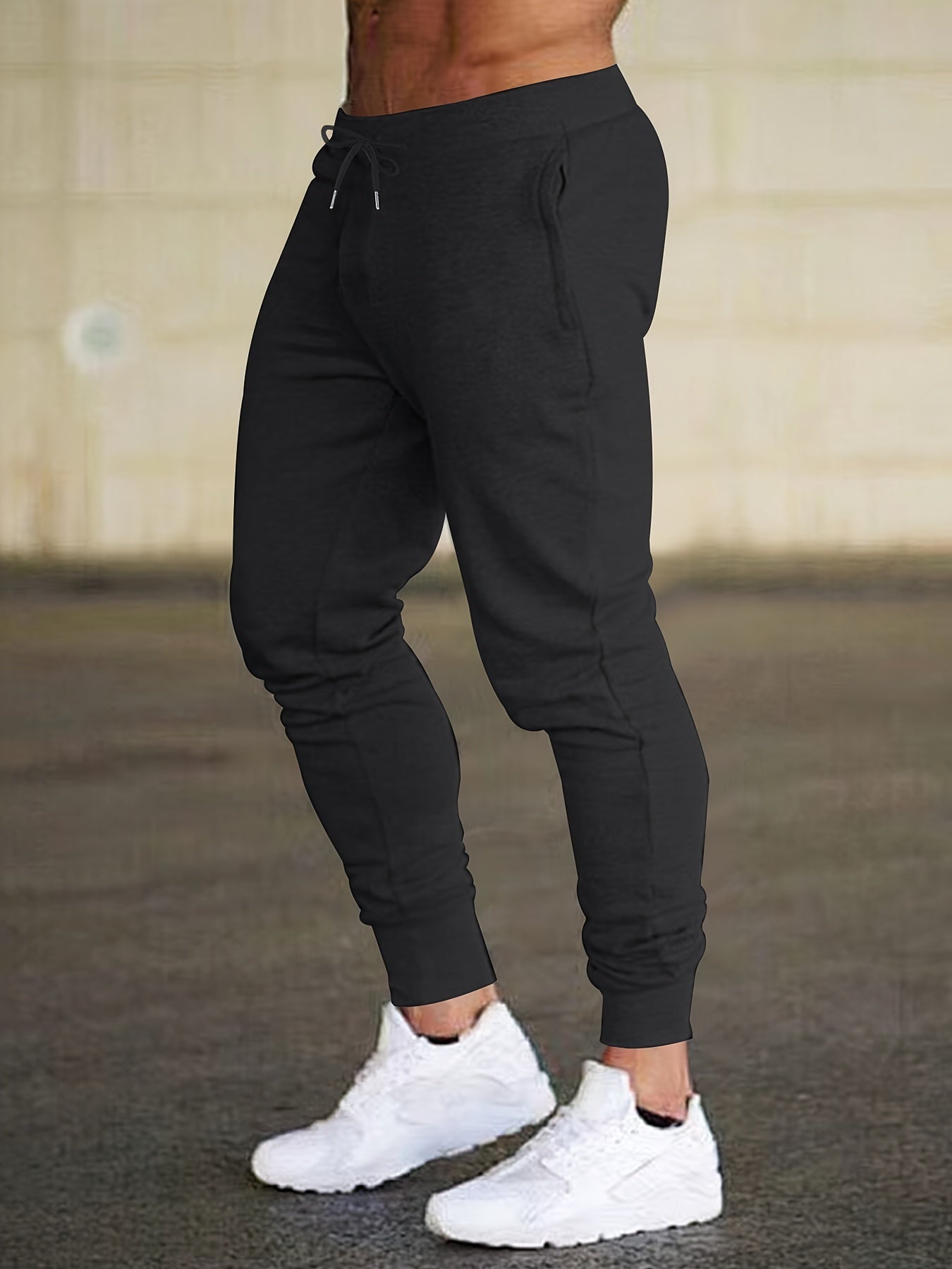 Bequeme Stretch Hose mit Reißverschlusstaschen und Kordelzug für Herren