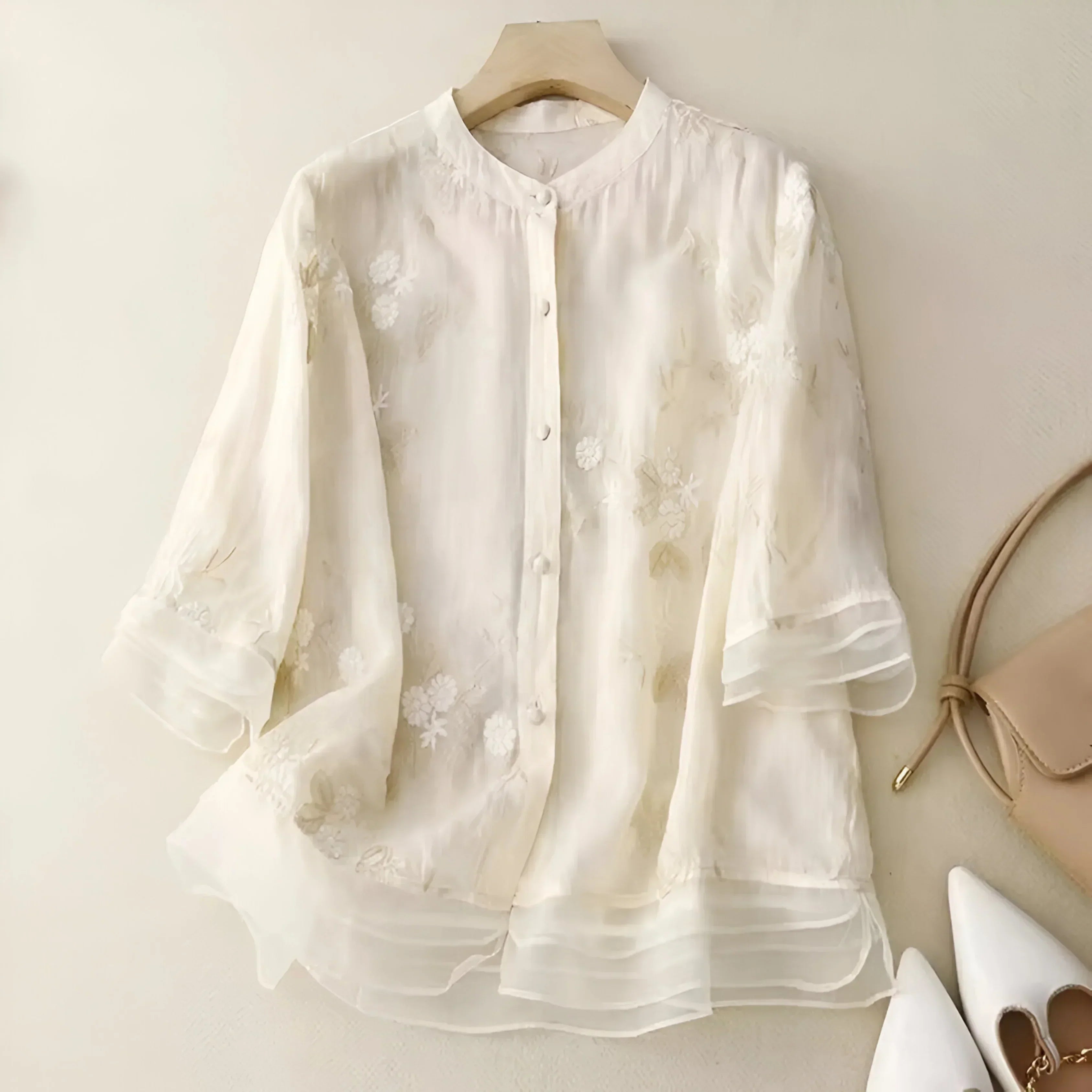 Emily Schicke Bluse mit Blumenmuster für Damen