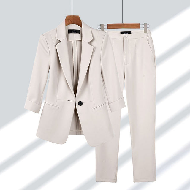Elegantes Hosenanzug-Set für Damen