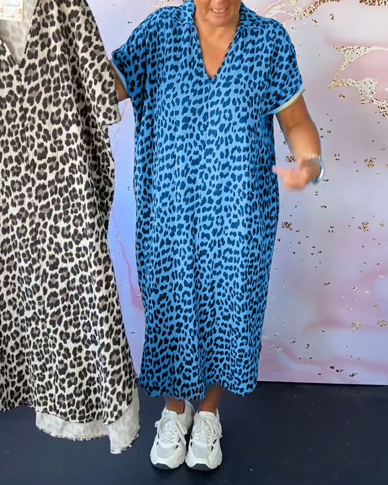 Kurzarmkleid mit V-Ausschnitt und Leopardenmuster für Damen