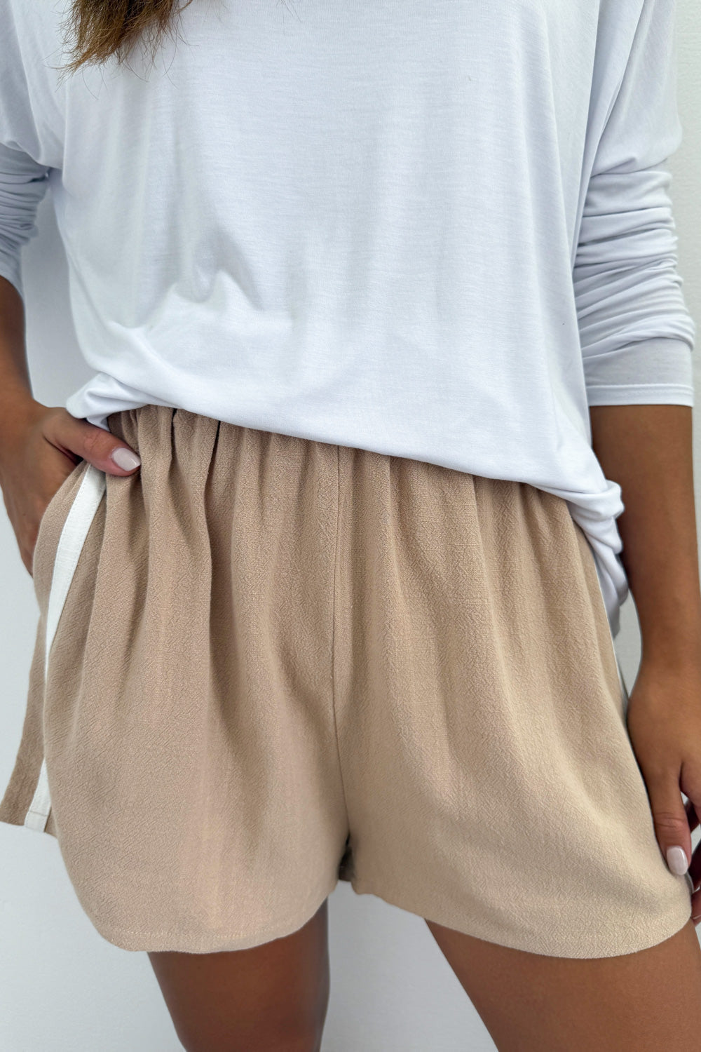 Courtney Lockere Leinen Shorts für Damen