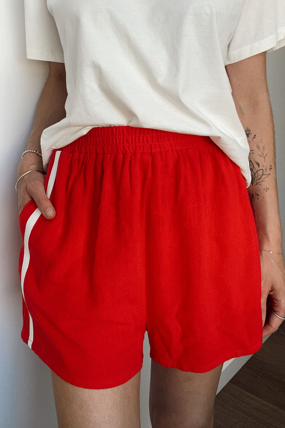 Courtney Lockere Leinen Shorts für Damen