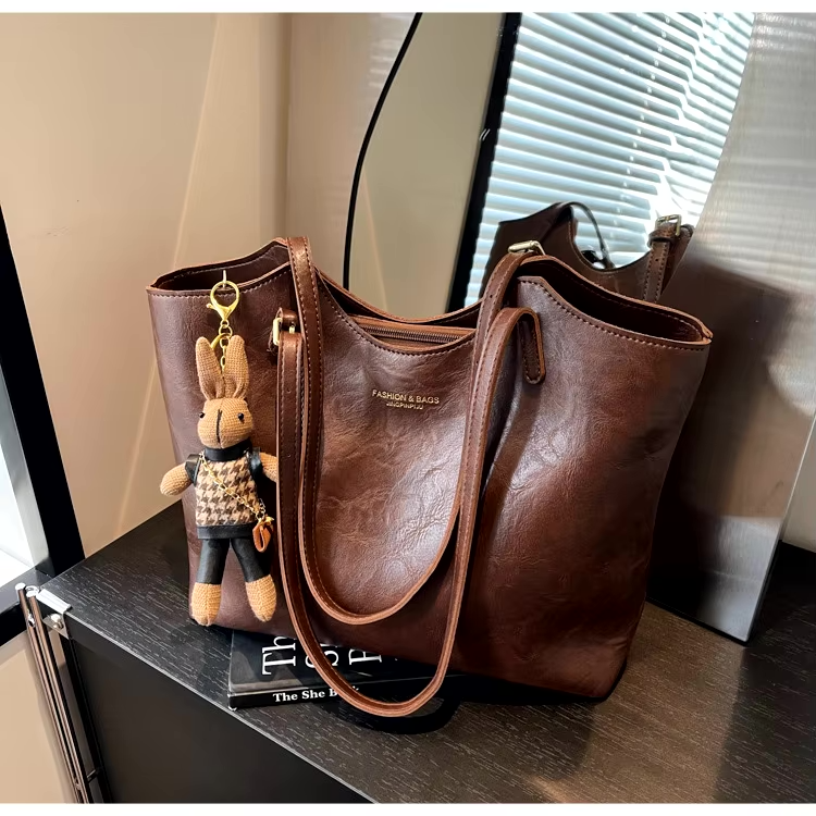 Donna Schicke Tasche