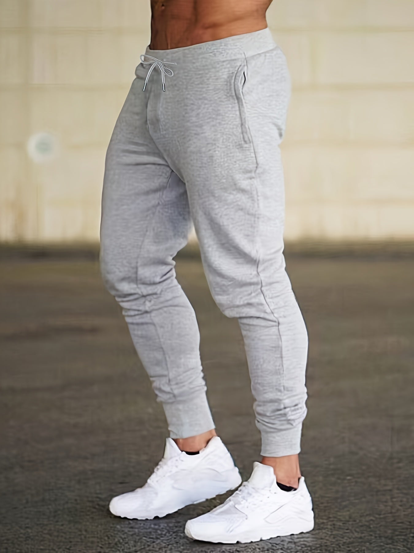 Bequeme Stretch Hose mit Reißverschlusstaschen und Kordelzug für Herren